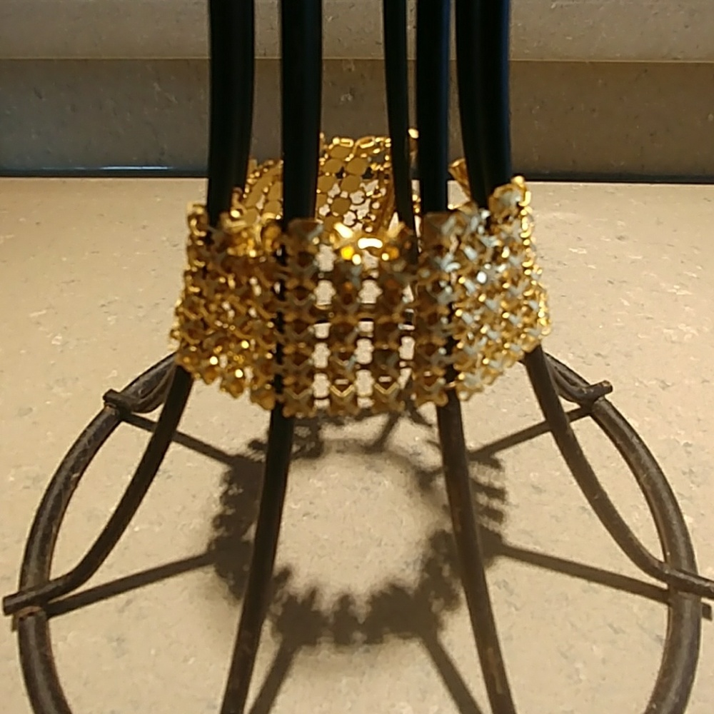 Bracelet - Picture 2 of 4
